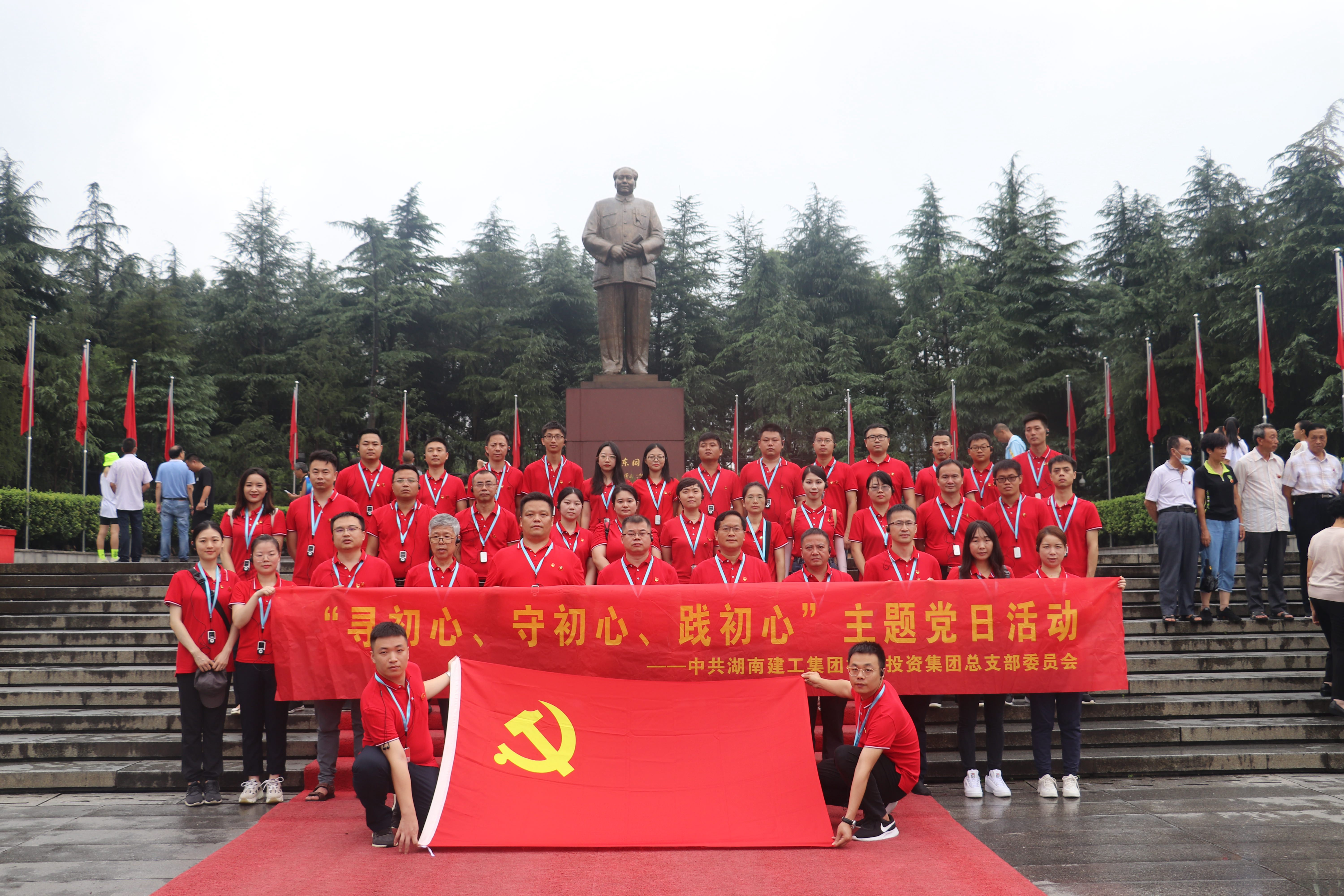 毛泽东铜像.JPG